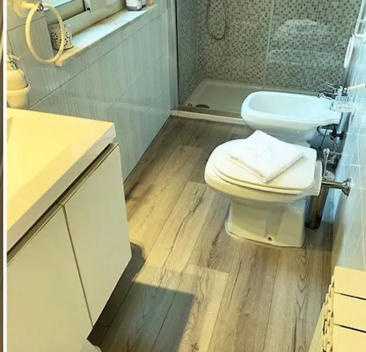 - Loft Campo De' Fiori - Campo De' Fiori - Le Cugine Апартаменты Рим